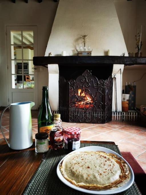 Domaine De Tardais, Ideal Famille Avec Piscine Et Nombreux Loisirs Senonches Luaran gambar