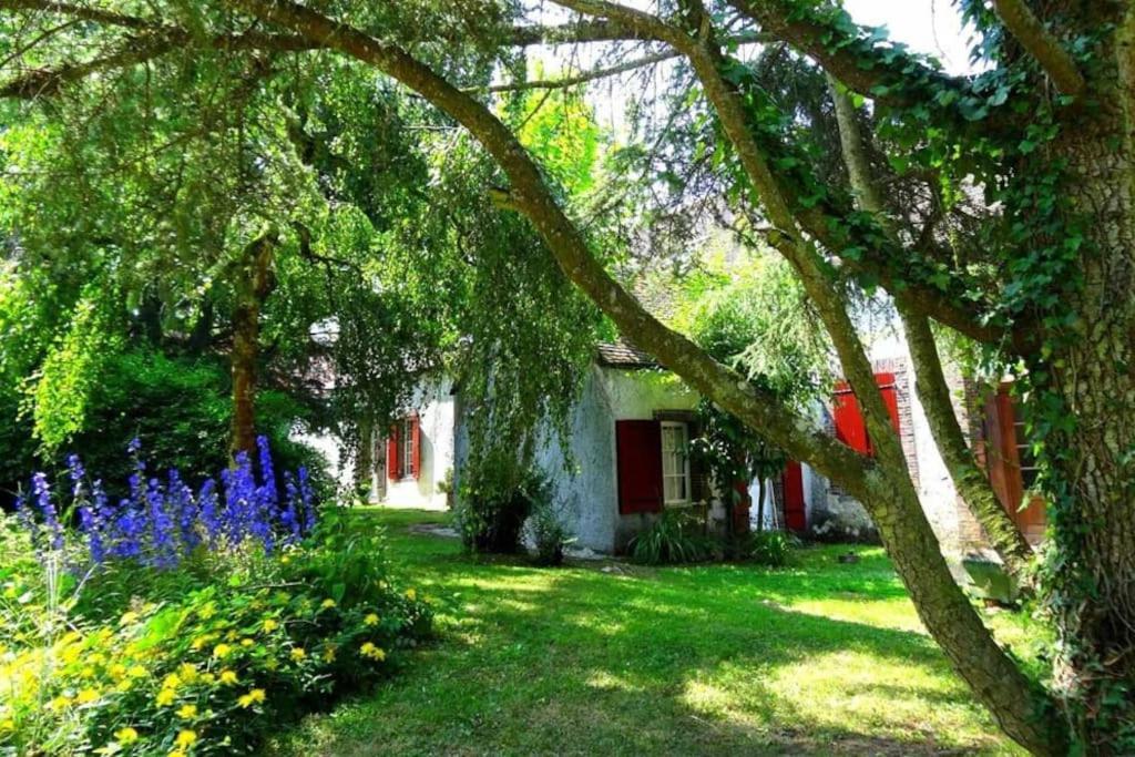 Domaine De Tardais, Ideal Famille Avec Piscine Et Nombreux Loisirs Senonches Luaran gambar