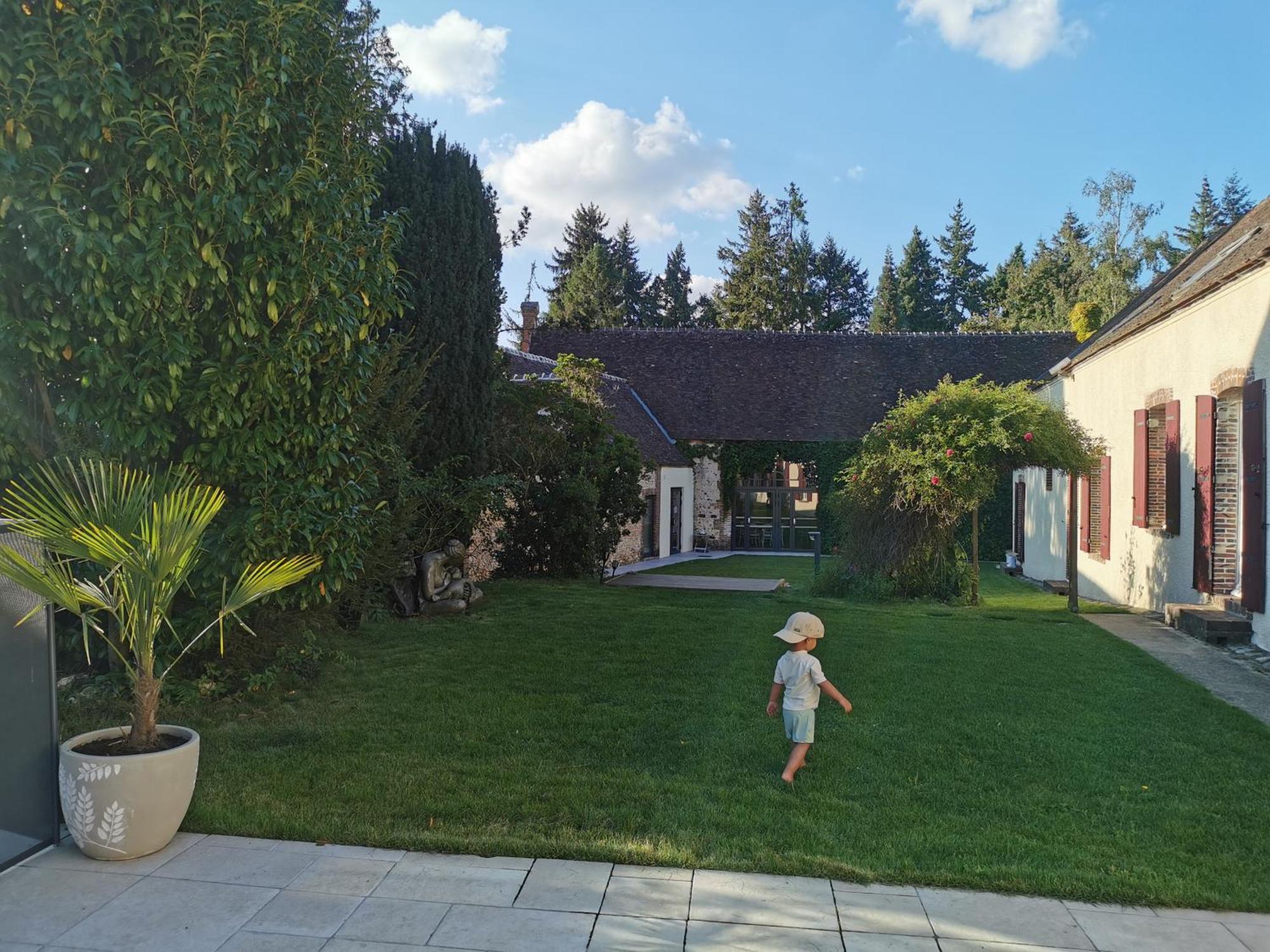 Domaine De Tardais, Ideal Famille Avec Piscine Et Nombreux Loisirs Senonches Luaran gambar