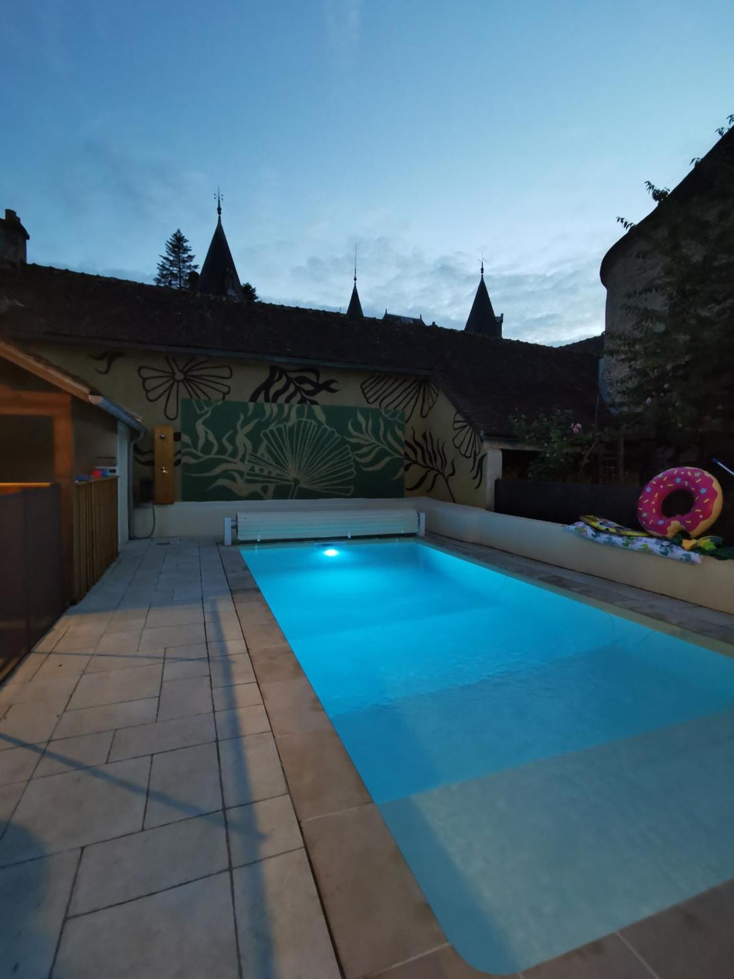Domaine De Tardais, Ideal Famille Avec Piscine Et Nombreux Loisirs Senonches Luaran gambar